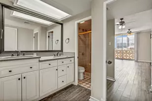1801 Lavaca St, Austin, TX 78701 - Photo 17