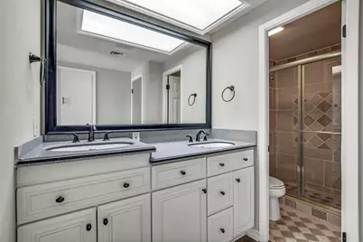 1801 Lavaca Street #5F, Austin, TX 78701 - Photo 19