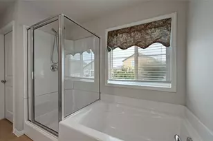 11121 Mickelson Dr, Austin, TX 78747 - Photo 21