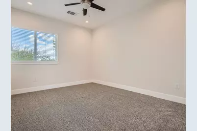 6919 Bethune Avenue #B, Austin, TX 78752 - Photo 11