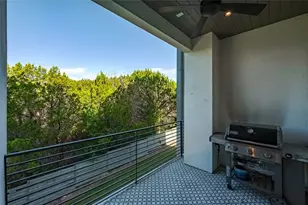 2518 Sutherland St, Austin, TX 78746 - Photo 13