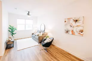 7051 Meadow Lake Blvd, Austin, TX 78744 - Photo 11