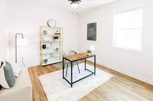 7051 Meadow Lake Blvd, Austin, TX 78744 - Photo 25