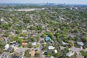 1402 Camelot Cir, Austin, TX 78745 - Photo 3