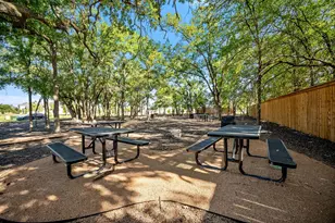 529 B Burlington Dr, Buda, TX 78610 - Photo 23