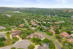 7417 Turnbuoy Dr, Austin, TX 78730 - Photo 39