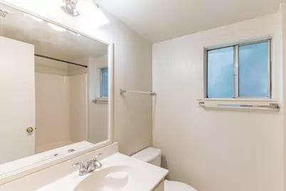 501 E 4th Street, Georgetown, TX 78626 - Photo 17