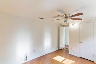 501 E 4th St, Georgetown, TX 78626 - Photo 15