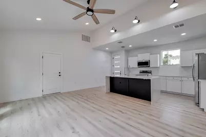 5211 Rob Scott Street, Austin, TX 78721 - Photo 5