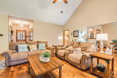 336 Primrose Drive, Kyle, TX 78640 - Photo 7
