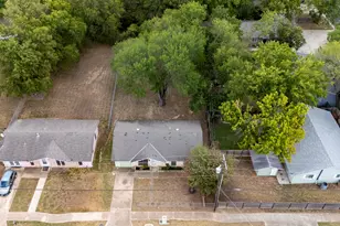 1021 Gardner Rd, Austin, TX 78721 - Photo 3