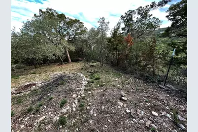 18201 Gregg Bluff Road, Jonestown, TX 78645 - Photo 15