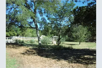 18201 Gregg Bluff Road, Jonestown, TX 78645 - Photo 21