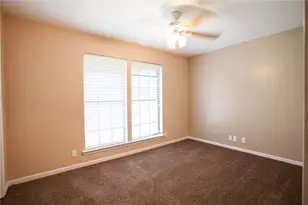 309 Juniper Dr, Mountain City, TX 78610 - Photo 27
