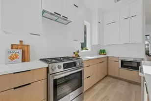 1407 Valleyridge Dr, Austin, TX 78704 - Photo 13