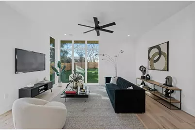 1407 Valleyridge Drive #B, Austin, TX 78704 - Photo 5