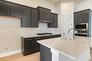 8505 Grenadier Dr, Austin, TX 78738 - Photo 5