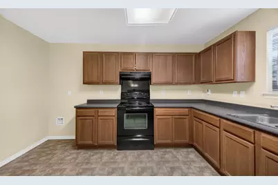 8813 Wiley Way, Austin, TX 78747 - Photo 9
