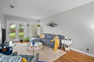 2633 W 45th St, Austin, TX 78731 - Photo 3