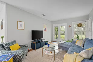 2633 W 45th St, Austin, TX 78731 - Photo 5