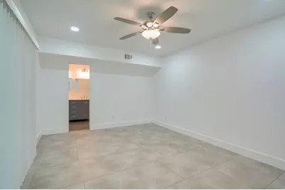 1800 Grace Street, Taylor, TX 76574 - Photo 9