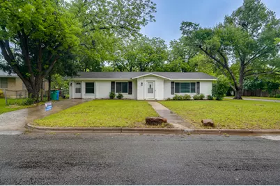 1800 Grace Street, Taylor, TX 76574 - Photo 1