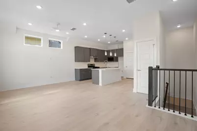 200 W 56th Street #1104, Austin, TX 78751 - Photo 7