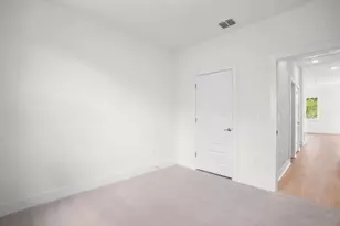 200 W 56th St, Austin, TX 78751 - Photo 17