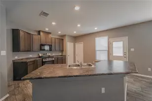 6064 Mantalcino Dr, Round Rock, TX 78665 - Photo 7