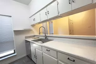 5504 Montview St, Austin, TX 78756 - Photo 11