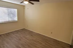 1015 E Yager Ln, Austin, TX 78753 - Photo 9