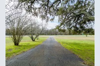 3534 E Hwy 90 A East Hill, Gonzales, TX 78629 - Photo 23