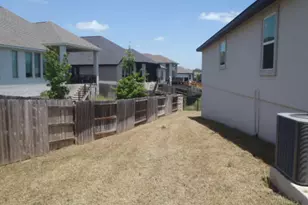 321 Pin Cherry Pass, San Marcos, TX 78666 - Photo 3