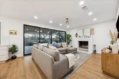 1024 Hidden Hills Drive, Dripping Springs, TX 78620 - Photo 7