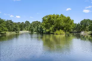 1172 Co Rd 418, Thorndale, TX 76577 - Photo 39