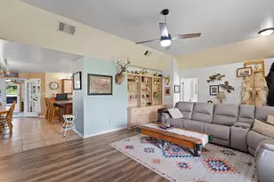 1172 Co Rd 418, Thorndale, TX 76577 - Photo 11