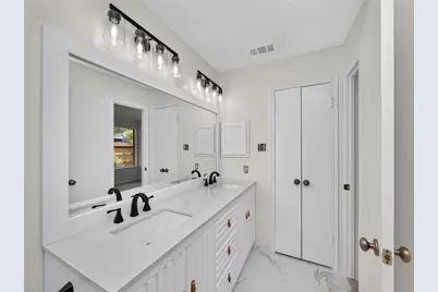 917 Clearwater Trail, Round Rock, TX 78664 - Photo 9