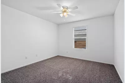 180 Barcelona, Kyle, TX 78640 - Photo 5