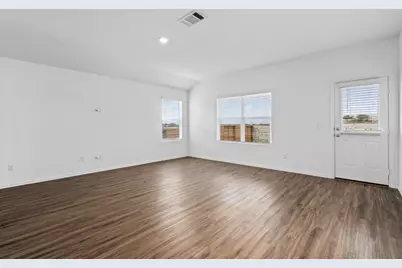 180 Barcelona, Kyle, TX 78640 - Photo 9