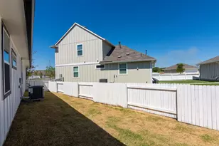 350 Fabion St, Kyle, TX 78640 - Photo 29