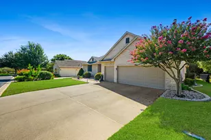 109 Goldenrod Way, Georgetown, TX 78633 - Photo 3