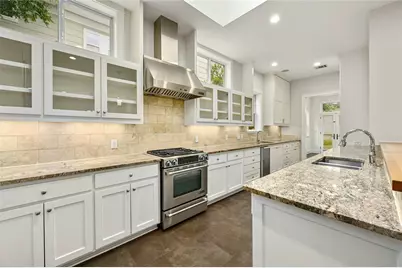 1205 Norwalk Lane #D, Austin, TX 78703 - Photo 15