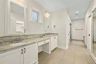 1205 Norwalk Ln, Austin, TX 78703 - Photo 25