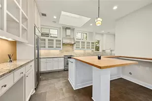 1205 Norwalk Ln, Austin, TX 78703 - Photo 13