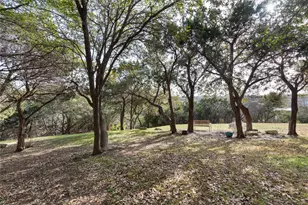 303 Camino Arbolago St, Lakeway, TX 78734 - Photo 39