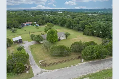 11929 Fitzhugh Corners, Dripping Springs, TX 78620 - Photo 17