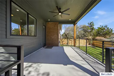 18305 Lake Oaks Drive, Jonestown, TX 78645 - Photo 7