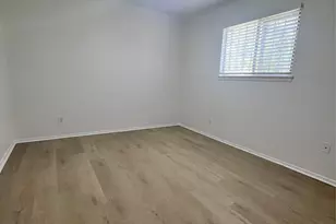 6005 Cameron Rd, Austin, TX 78723 - Photo 11