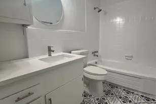 6005 Cameron Rd, Austin, TX 78723 - Photo 13