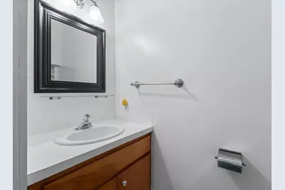 810 E University Avenue, Georgetown, TX 78626 - Photo 17